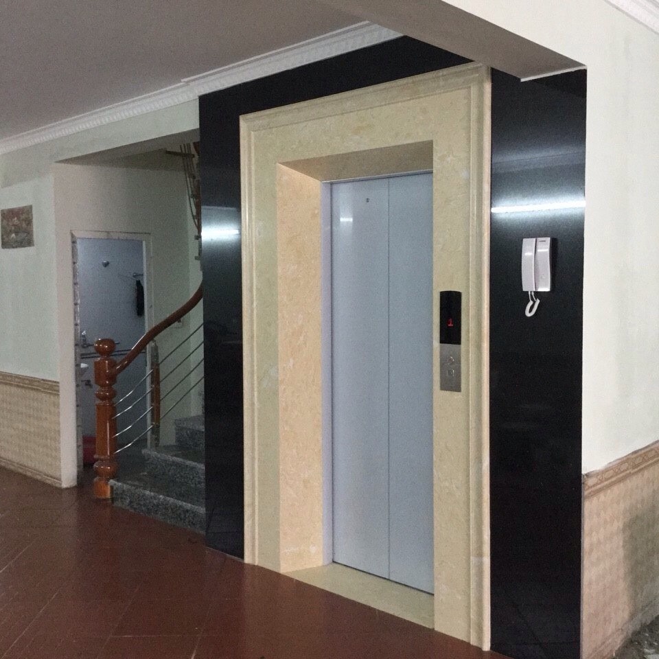 Thang máy gia đình liên doanh 550kg